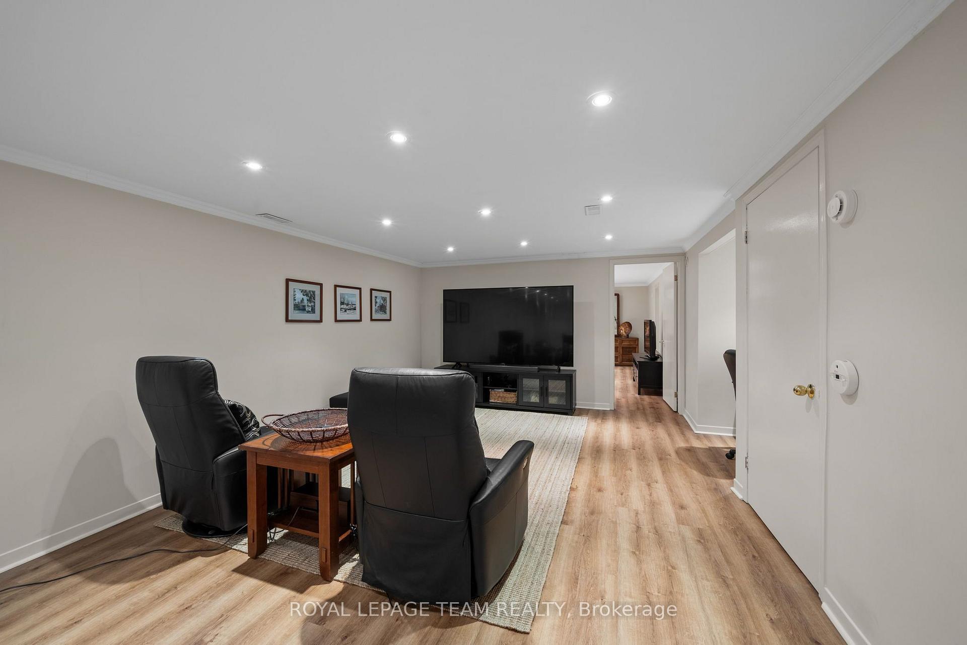 Photo 32 of 1279 Fairway Drive, Ottawa, Manotick South to Roger Stevens — HOMEH