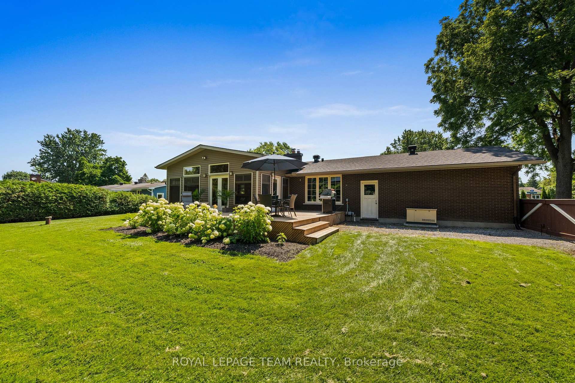 Photo 41 of 1279 Fairway Drive, Ottawa, Manotick South to Roger Stevens — HOMEH