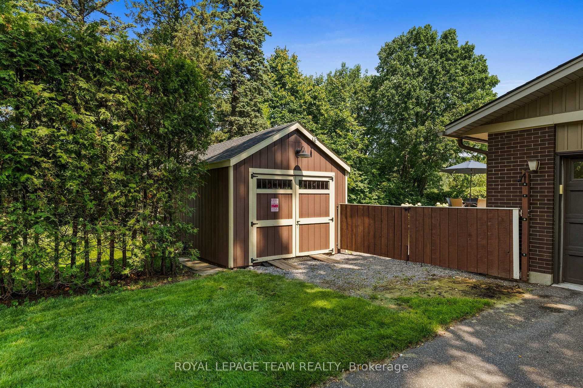 Photo 44 of 1279 Fairway Drive, Ottawa, Manotick South to Roger Stevens — HOMEH