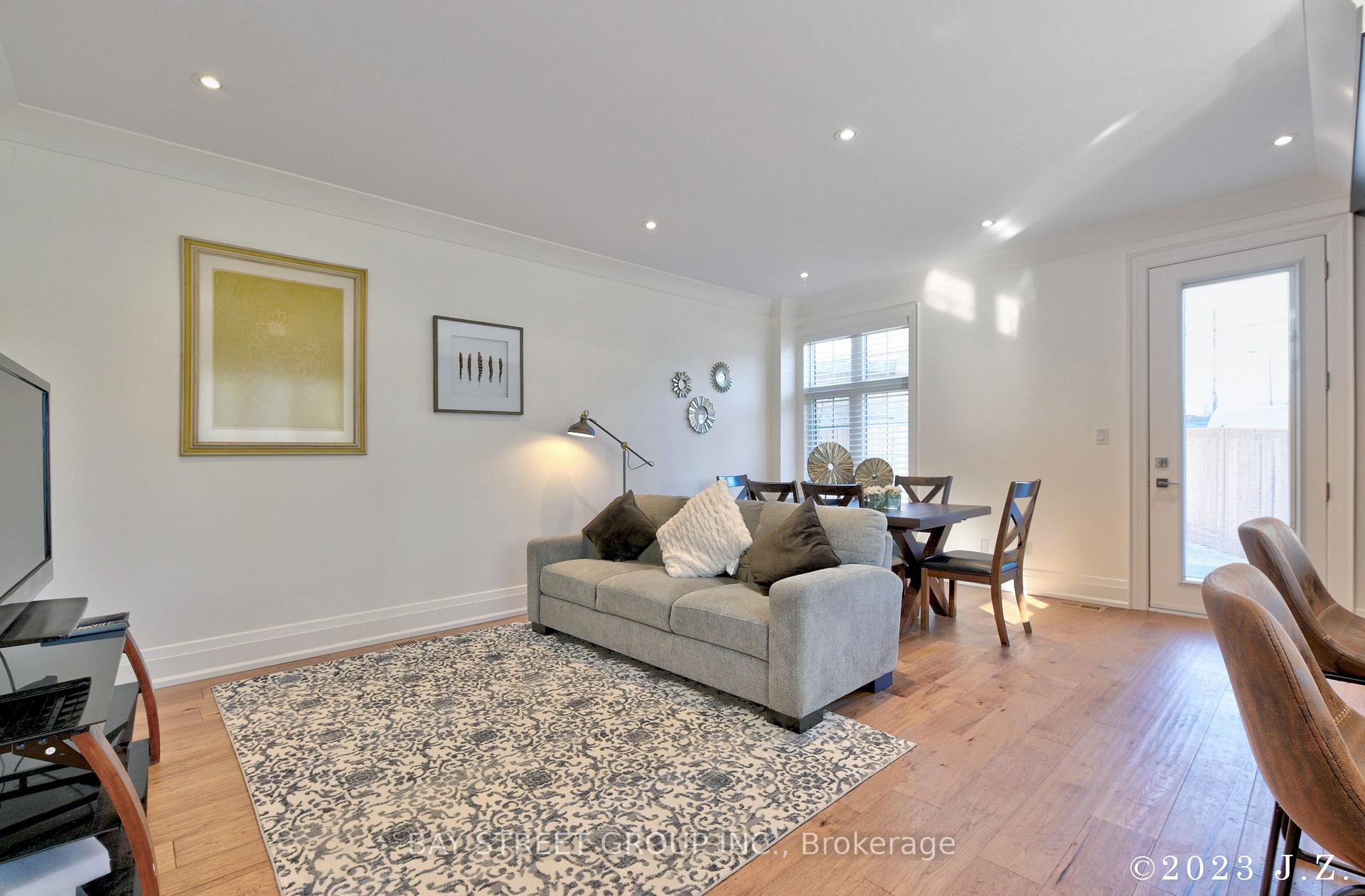 Photo 6 of 60 Emmett Avenue, North York, Mount Dennis — HOMEH
