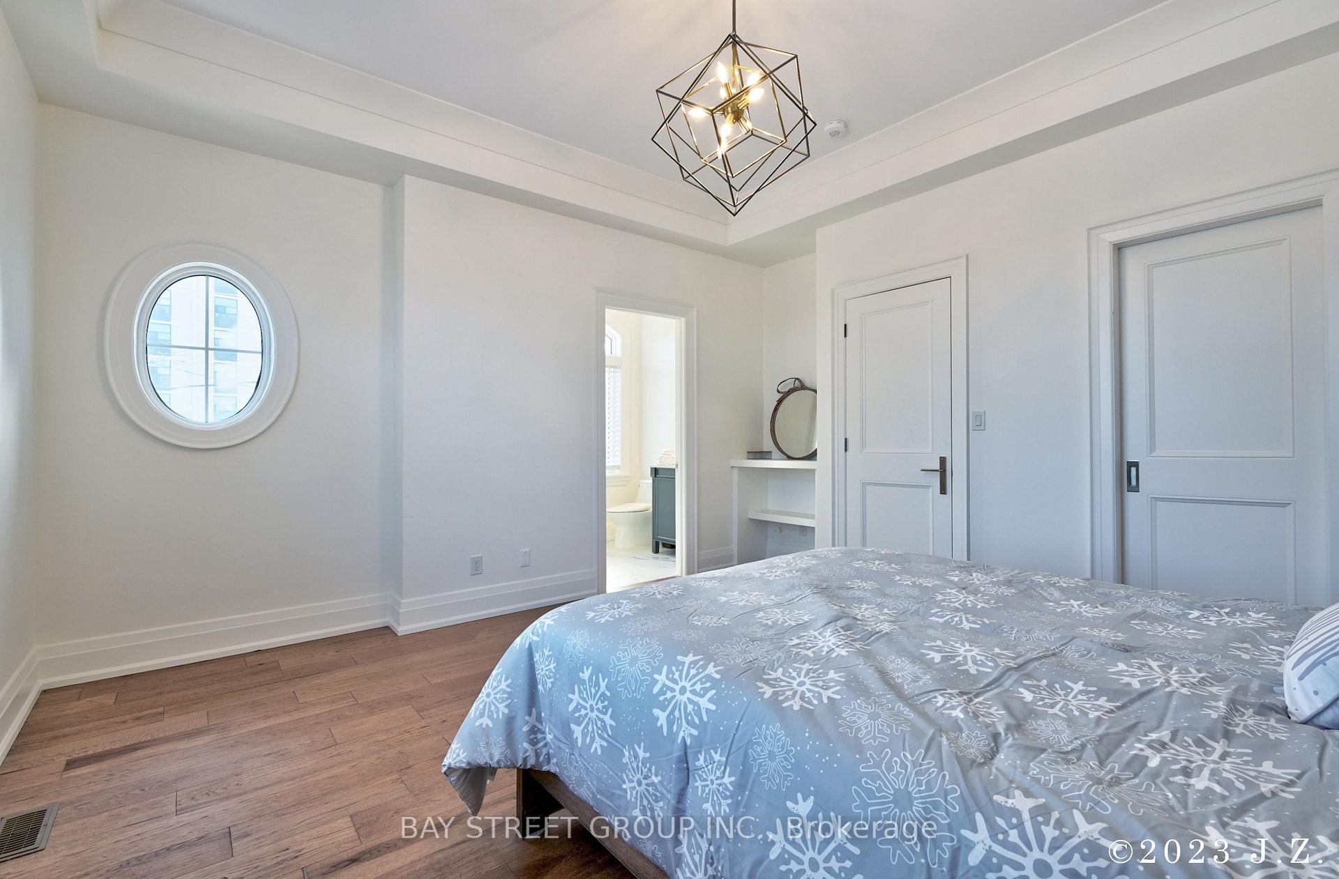 Photo 14 of 60 Emmett Avenue, North York, Mount Dennis — HOMEH