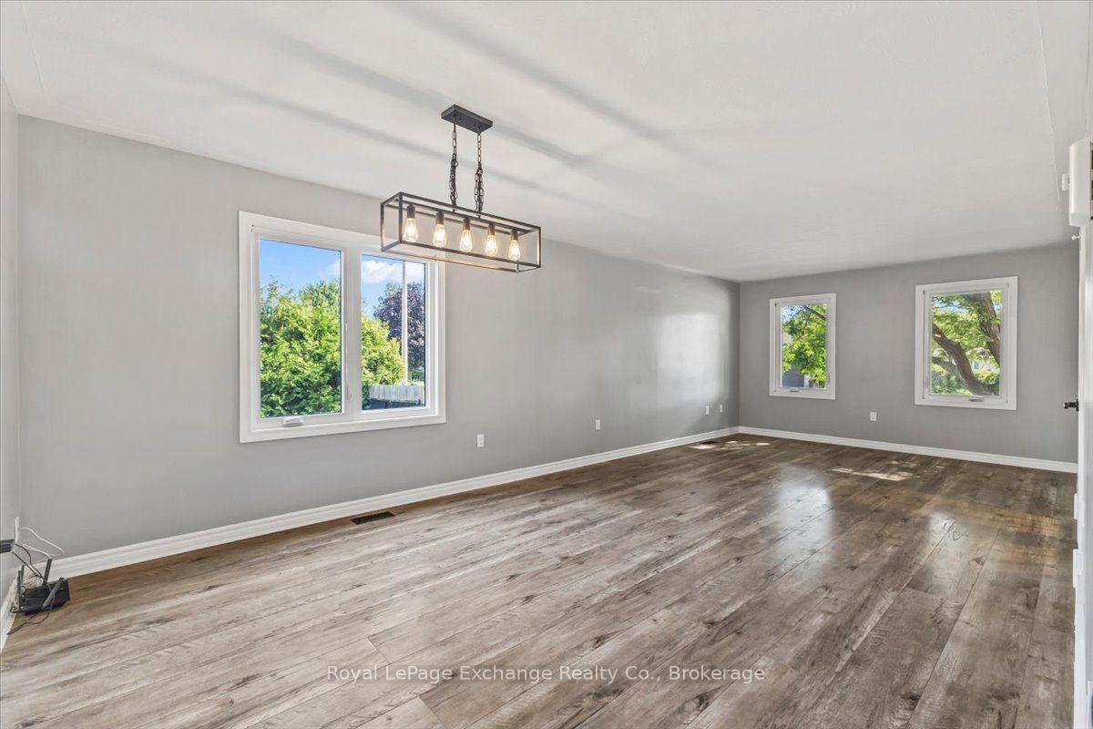 Photo 8 of 621 Lynden Crescent, Kincardine — HOMEH