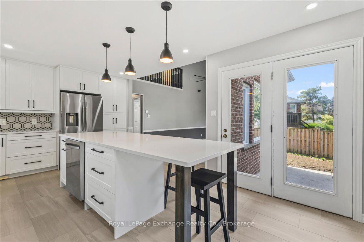 Photo 13 of 621 Lynden Crescent, Kincardine — HOMEH