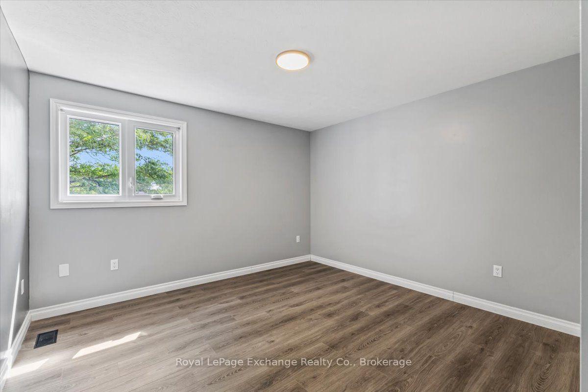Photo 23 of 621 Lynden Crescent, Kincardine — HOMEH
