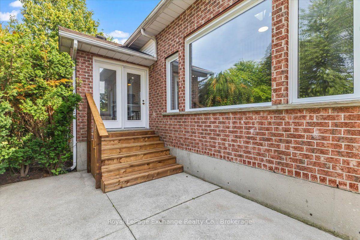 Photo 37 of 621 Lynden Crescent, Kincardine — HOMEH