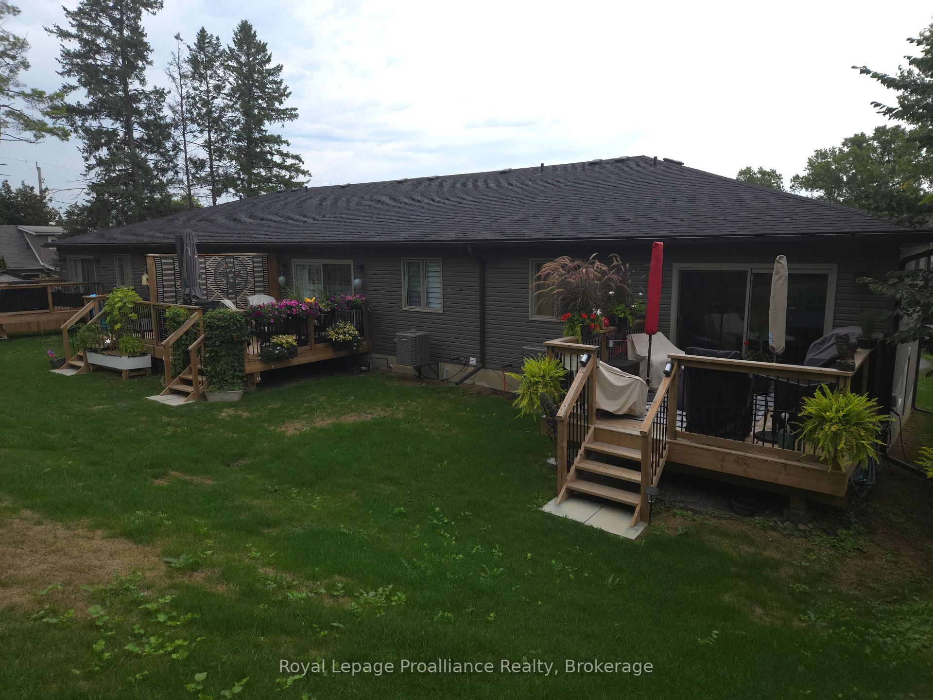 Photo 40 of 33 Huffman Road, Quinte West, Frankford Ward — HOMEH