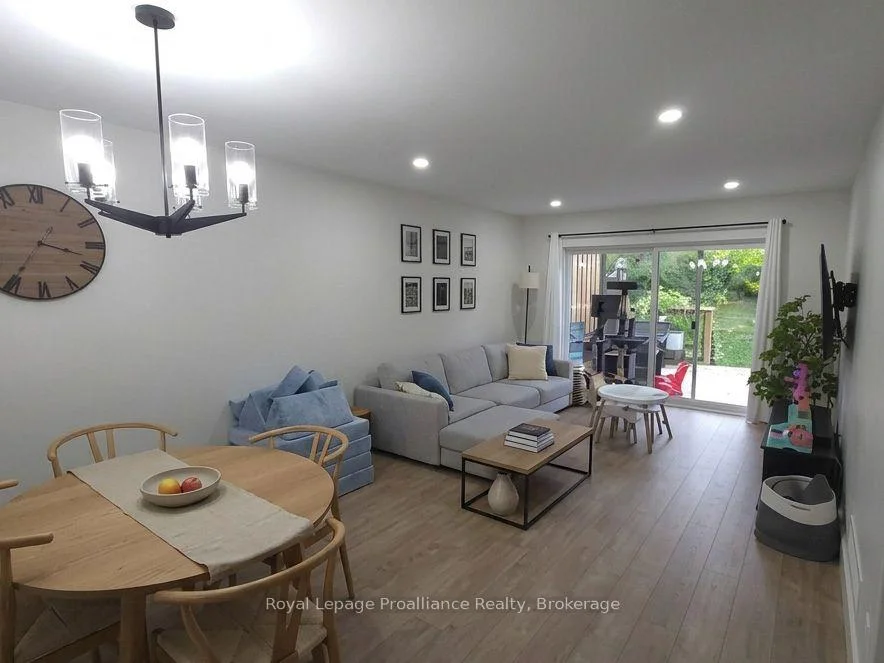 Photo 12 of 33 Huffman Road, Quinte West, Frankford Ward — HOMEH