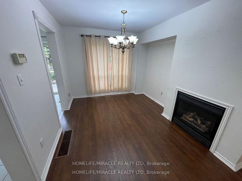 Photo 7 of Unit 6, 10 Cherrytree Drive, Brampton, Fletcher's Creek South — HOMEH