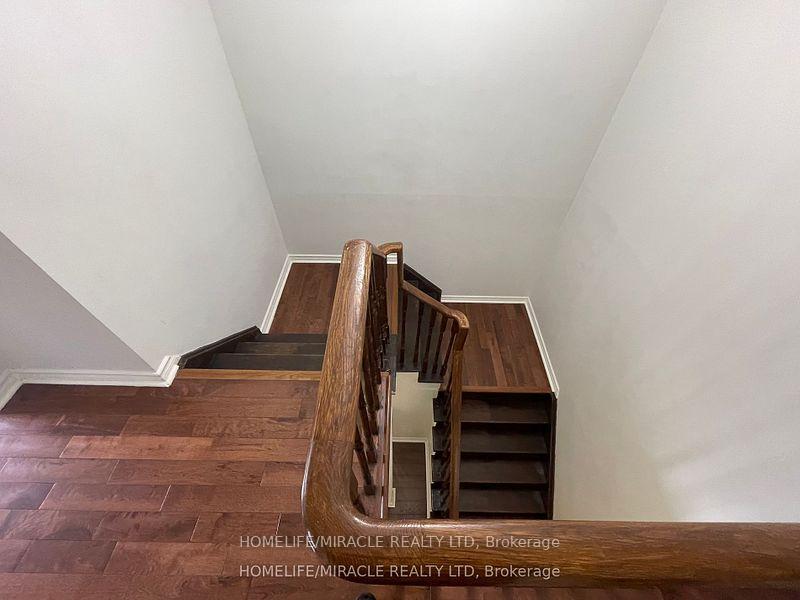 Photo 14 of Unit 6, 10 Cherrytree Drive, Brampton, Fletcher's Creek South — HOMEH