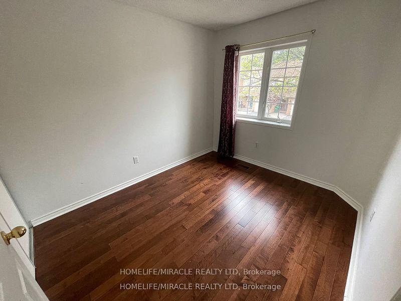 Photo 15 of Unit 6, 10 Cherrytree Drive, Brampton, Fletcher's Creek South — HOMEH