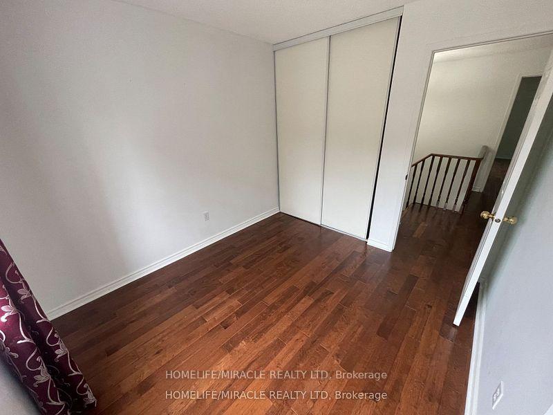 Photo 18 of Unit 6, 10 Cherrytree Drive, Brampton, Fletcher's Creek South — HOMEH