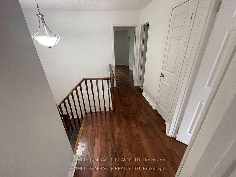 Photo 19 of Unit 6, 10 Cherrytree Drive, Brampton, Fletcher's Creek South — HOMEH