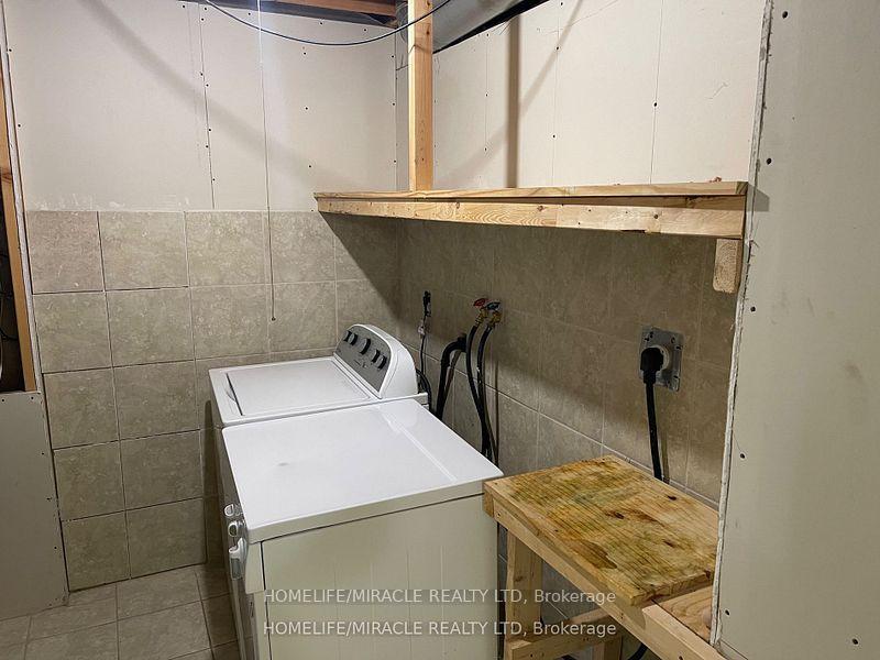 Photo 31 of Unit 6, 10 Cherrytree Drive, Brampton, Fletcher's Creek South — HOMEH