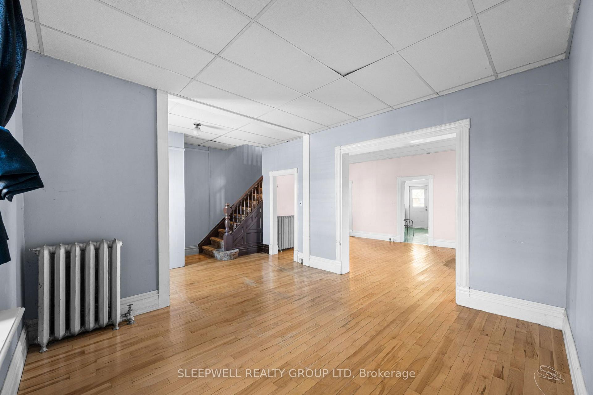 Photo 6 of 151 Renfrew Avenue W, Renfrew, Renfrew — HOMEH