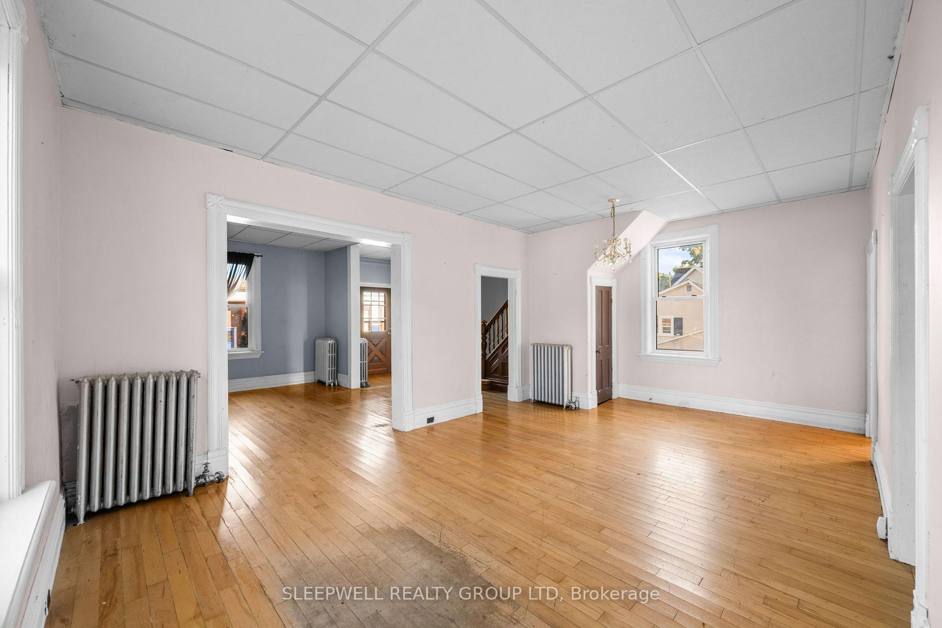 Photo 7 of 151 Renfrew Avenue W, Renfrew, Renfrew — HOMEH