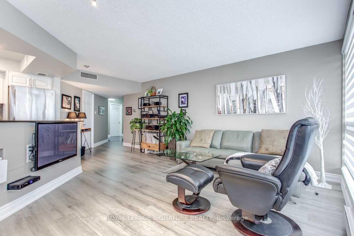 Photo 12 of Unit 603, 7 Broadway Avenue, Toronto, Mount Pleasant West — HOMEH