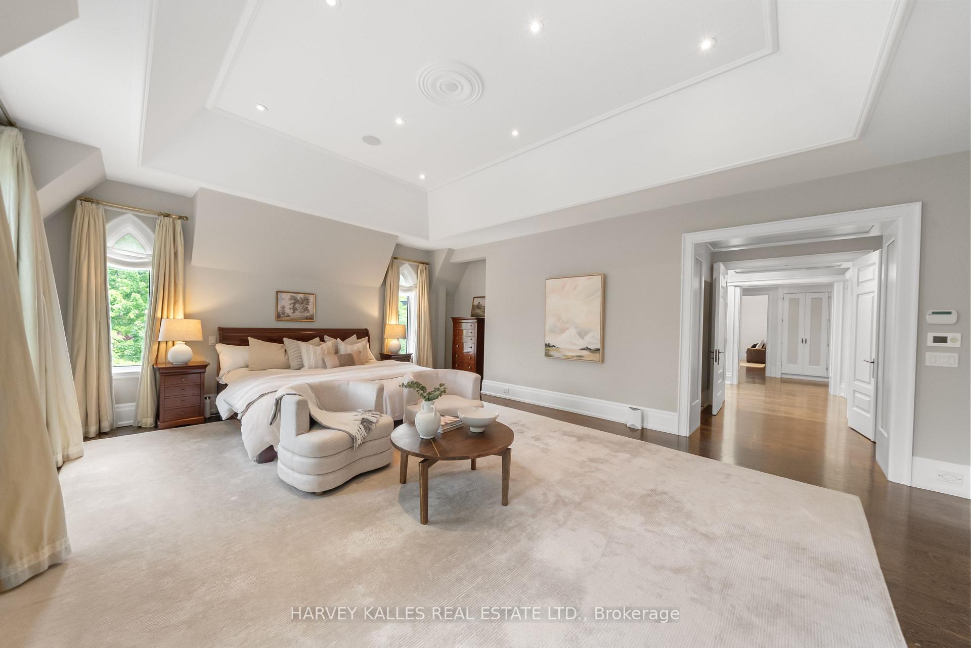 Photo 12 of 6 Vesta Drive, Toronto, Forest Hill South — HOMEH