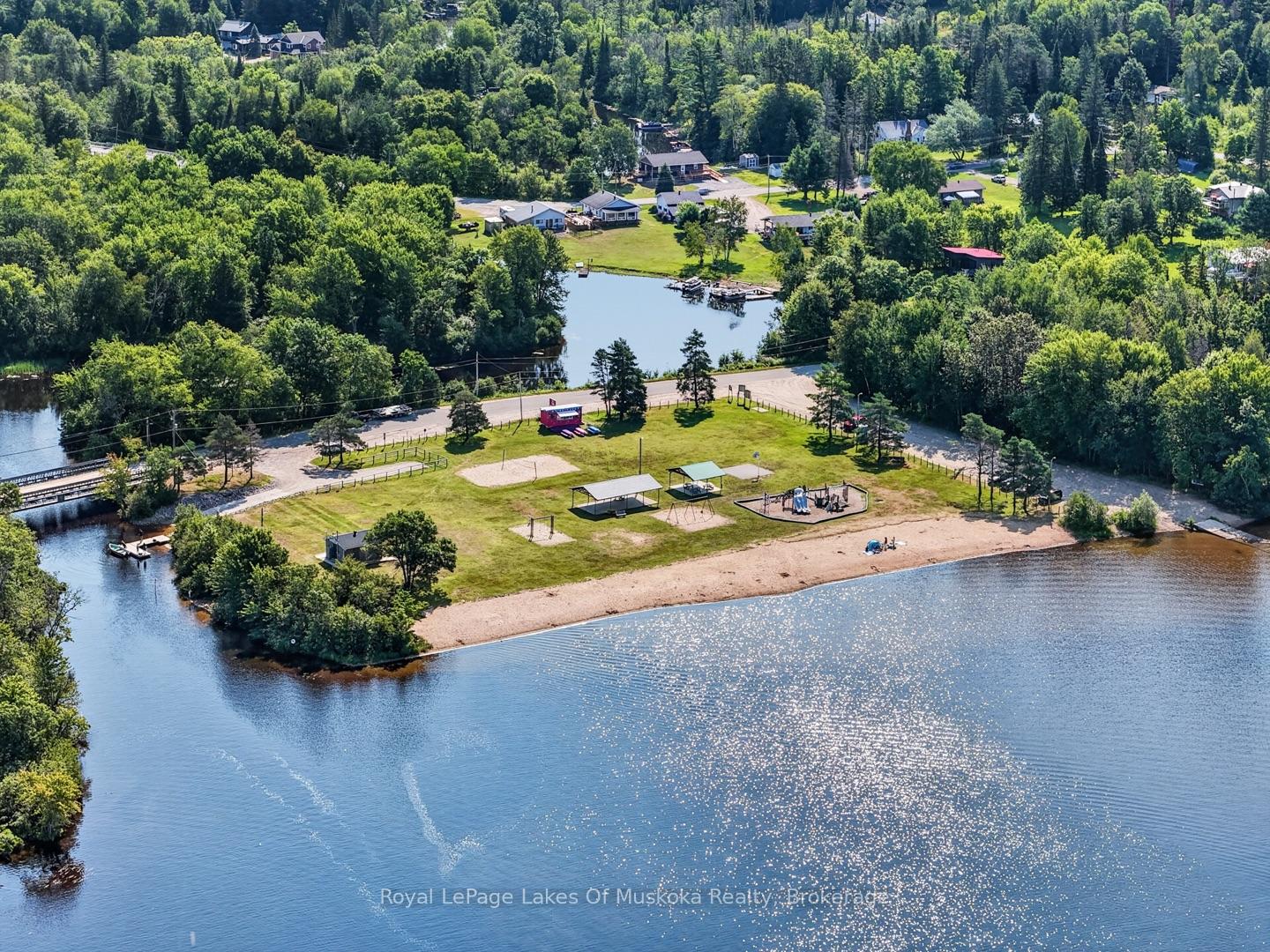 Photo 26 of 305 Doe Lake Road, Armour — HOMEH