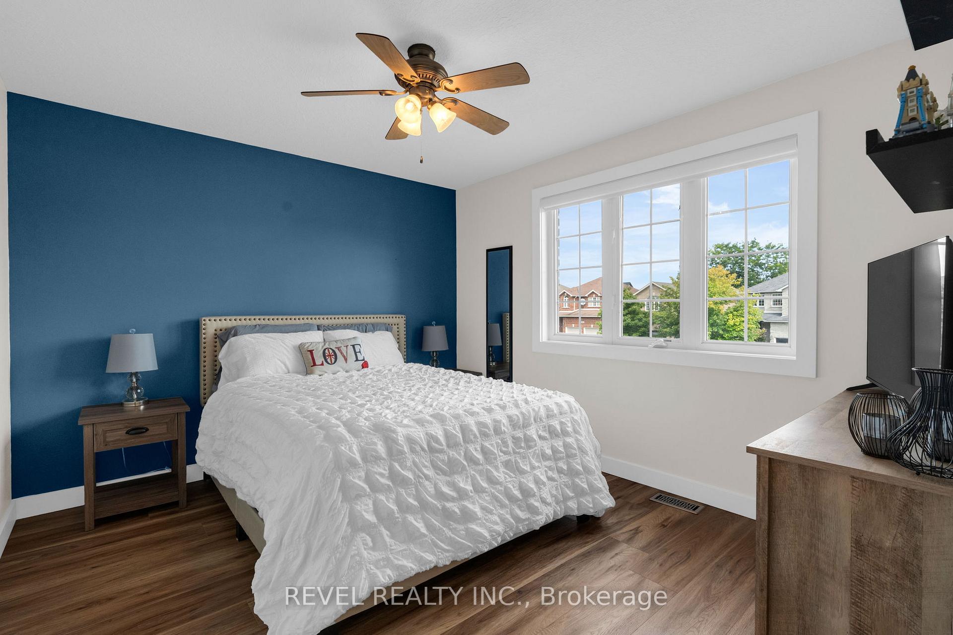 Photo 29 of 44 Graihawk Drive, Barrie, Ardagh — HOMEH