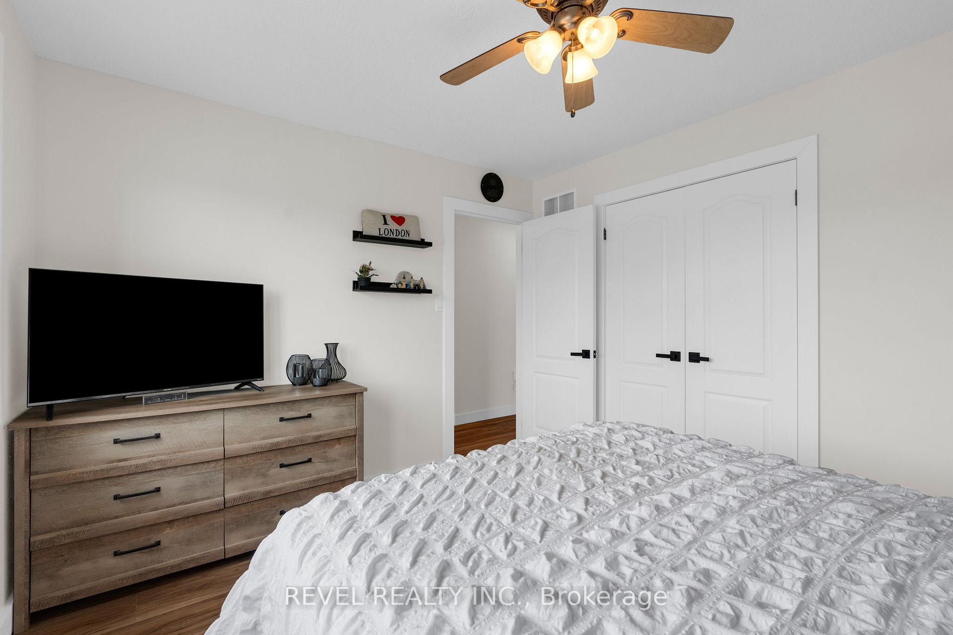 Photo 30 of 44 Graihawk Drive, Barrie, Ardagh — HOMEH