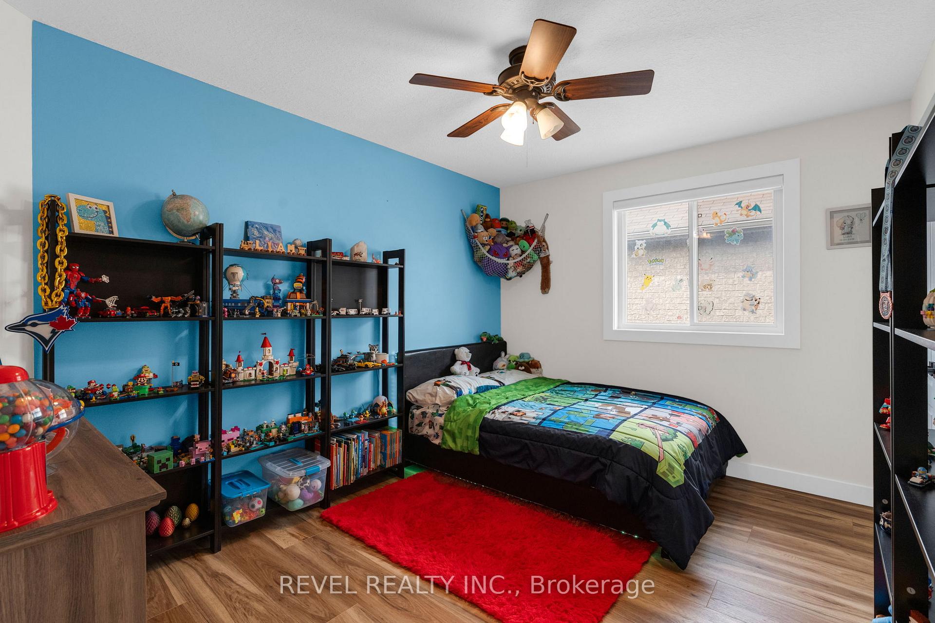 Photo 33 of 44 Graihawk Drive, Barrie, Ardagh — HOMEH