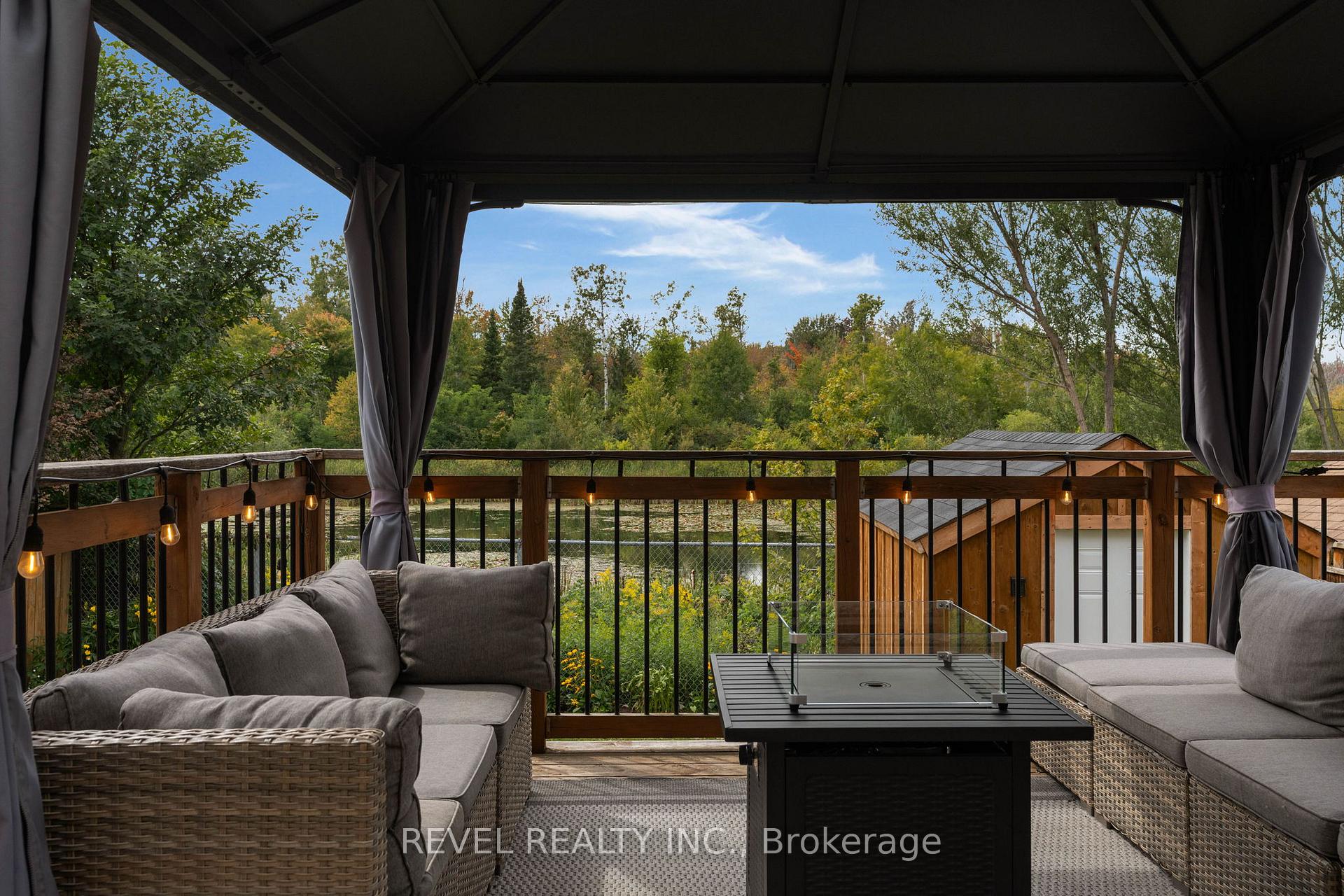 Photo 43 of 44 Graihawk Drive, Barrie, Ardagh — HOMEH