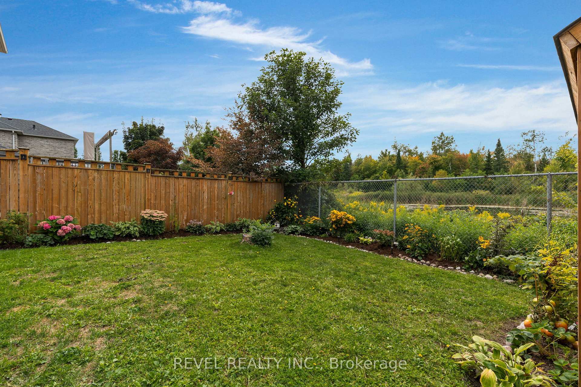 Photo 49 of 44 Graihawk Drive, Barrie, Ardagh — HOMEH