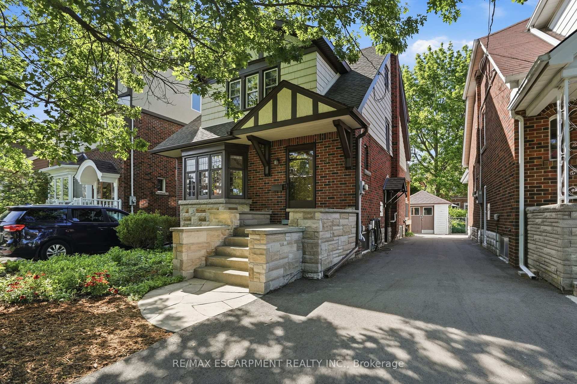 Photo 2 of 97 Cline Avenue N, Hamilton, Westdale — HOMEH