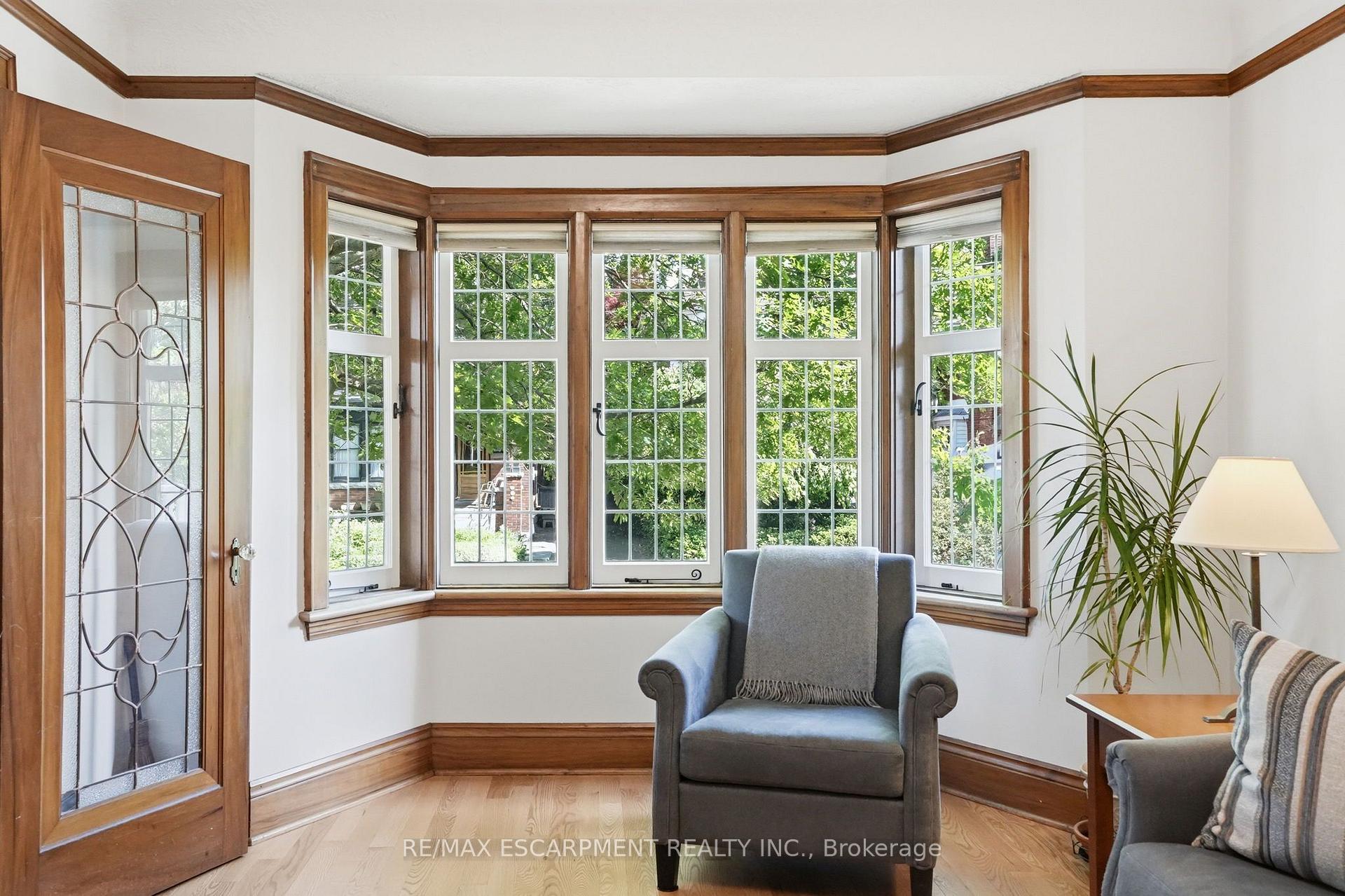 Photo 6 of 97 Cline Avenue N, Hamilton, Westdale — HOMEH