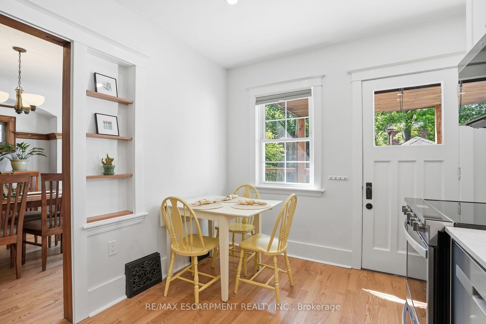 Photo 14 of 97 Cline Avenue N, Hamilton, Westdale — HOMEH