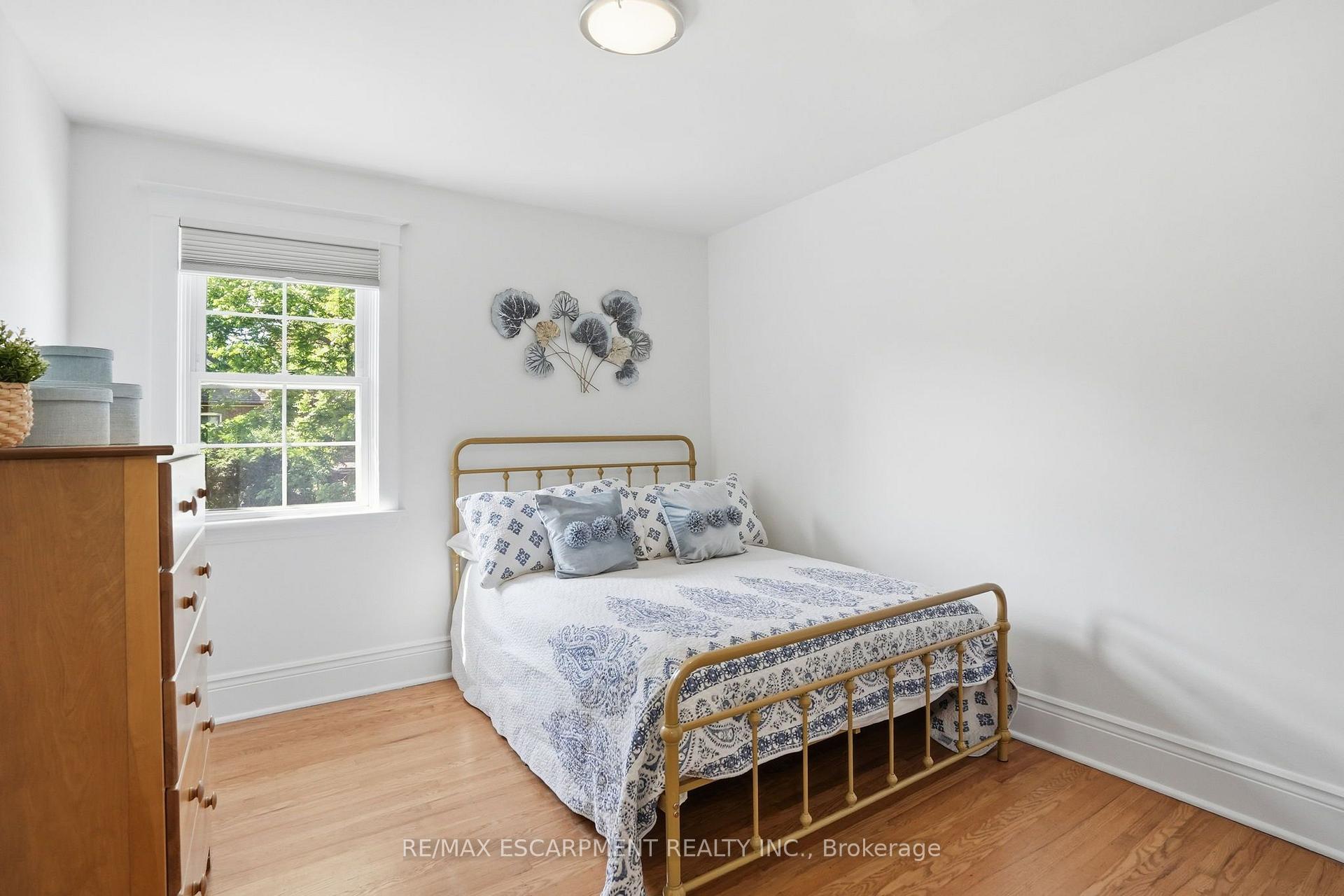 Photo 21 of 97 Cline Avenue N, Hamilton, Westdale — HOMEH