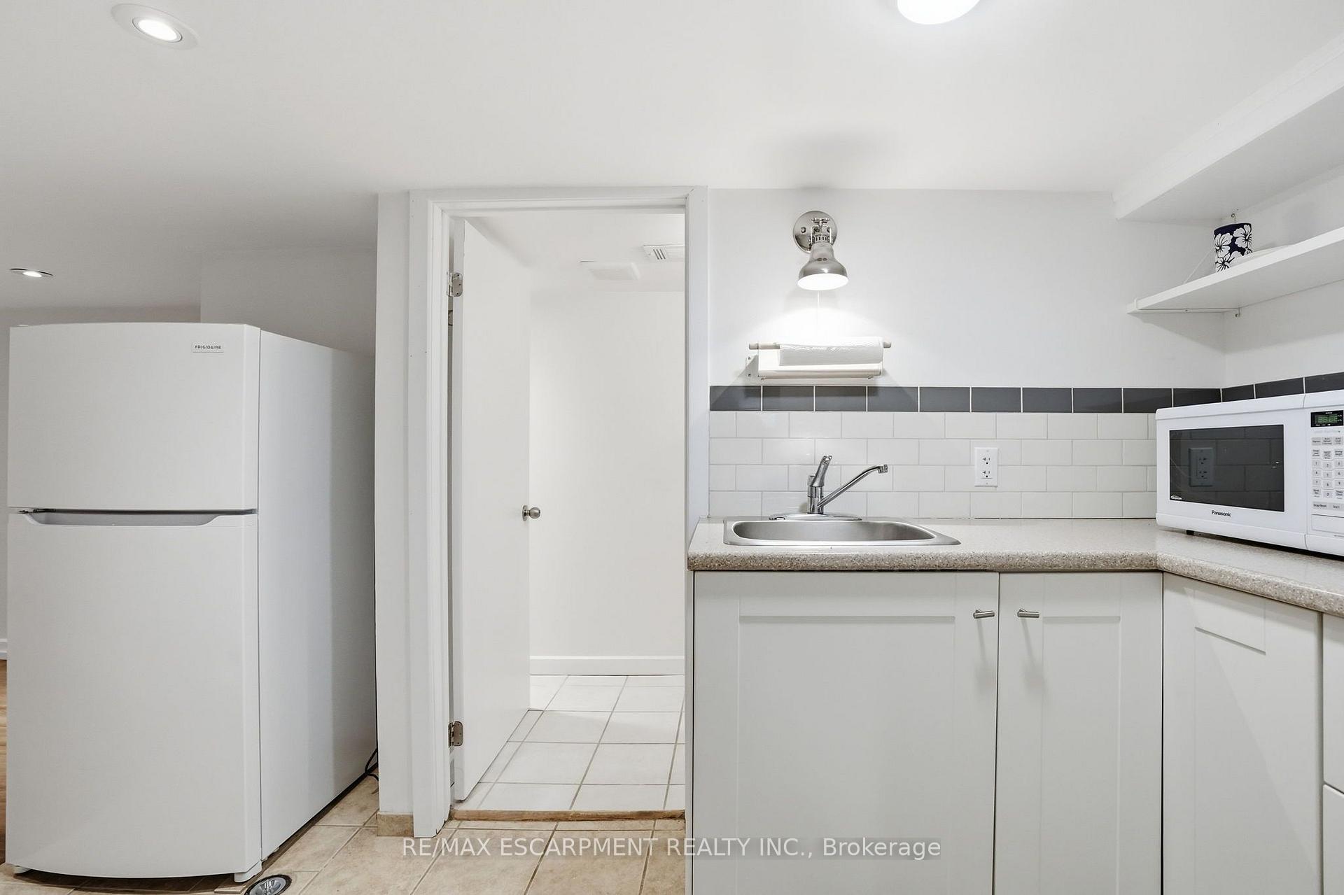 Photo 27 of 97 Cline Avenue N, Hamilton, Westdale — HOMEH