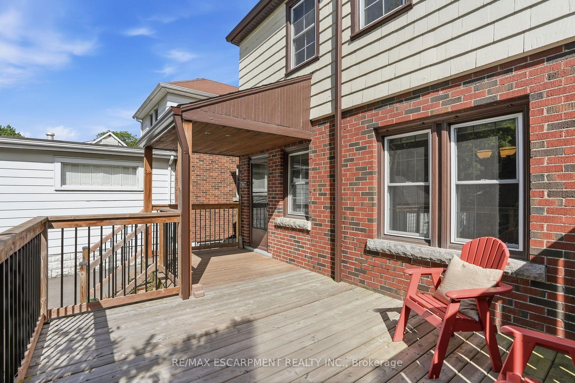 Photo 30 of 97 Cline Avenue N, Hamilton, Westdale — HOMEH