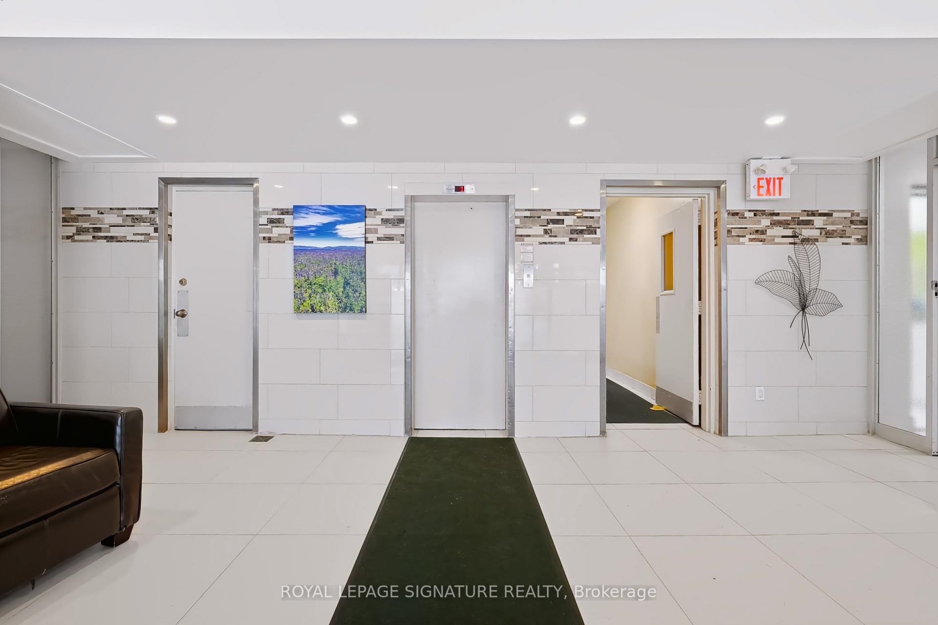 Photo 24 of Unit 401, 2485 Woking Crescent, Mississauga, Sheridan — HOMEH