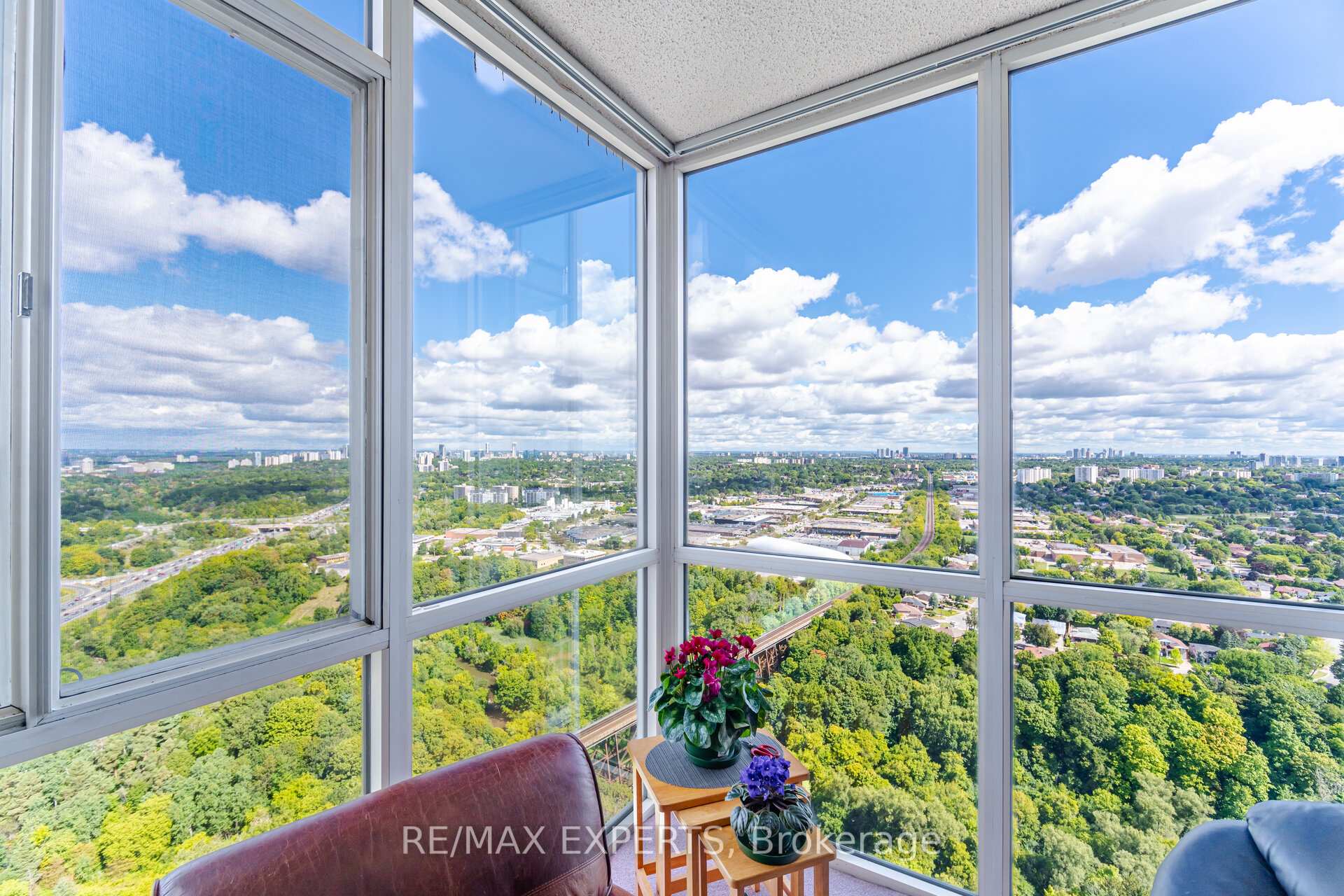 Photo 1 of Unit 3610, 7 Concorde Place, North York, Banbury-Don Mills — HOMEH