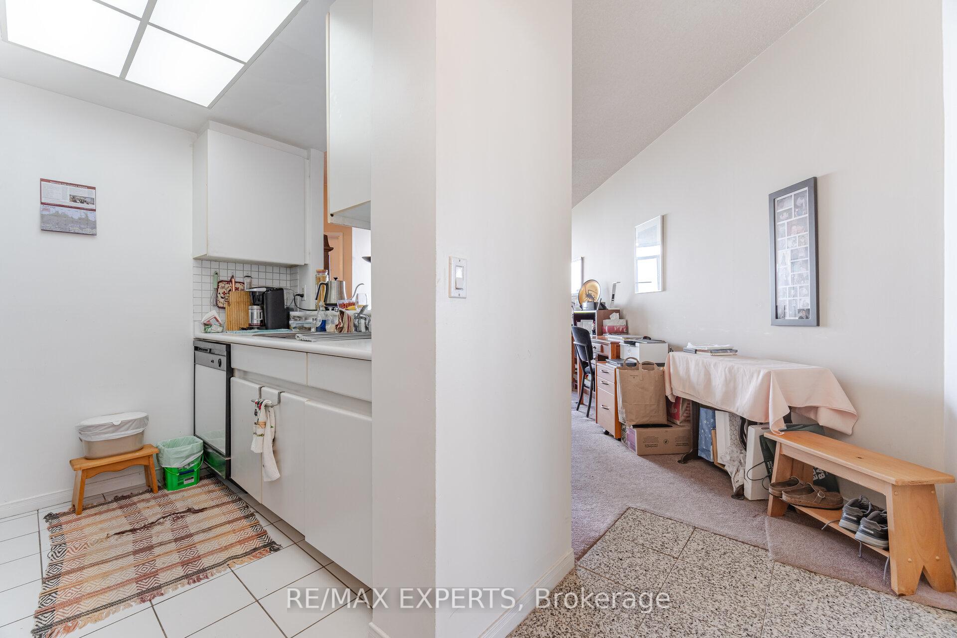Photo 12 of Unit 3610, 7 Concorde Place, North York, Banbury-Don Mills — HOMEH
