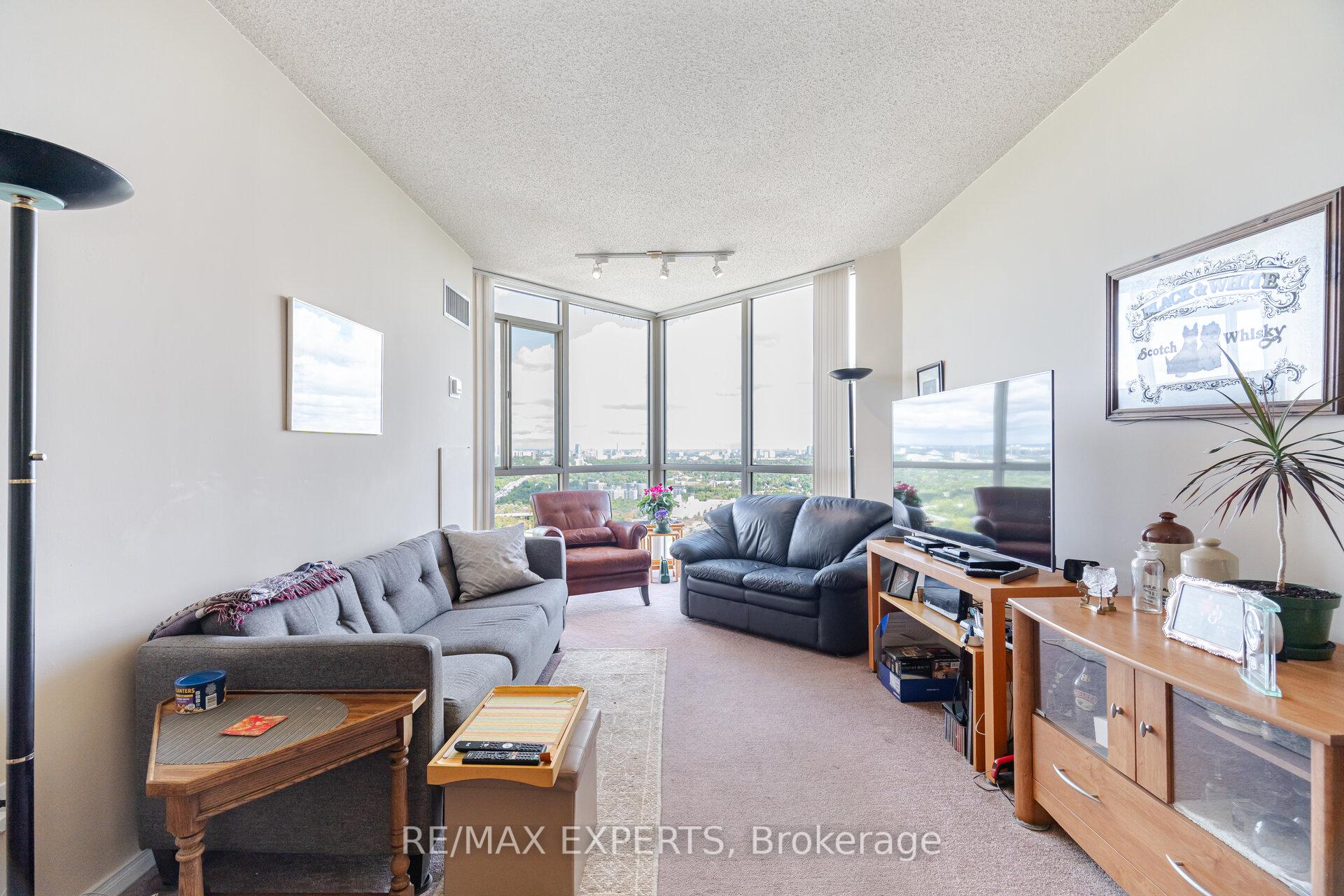 Photo 16 of Unit 3610, 7 Concorde Place, North York, Banbury-Don Mills — HOMEH