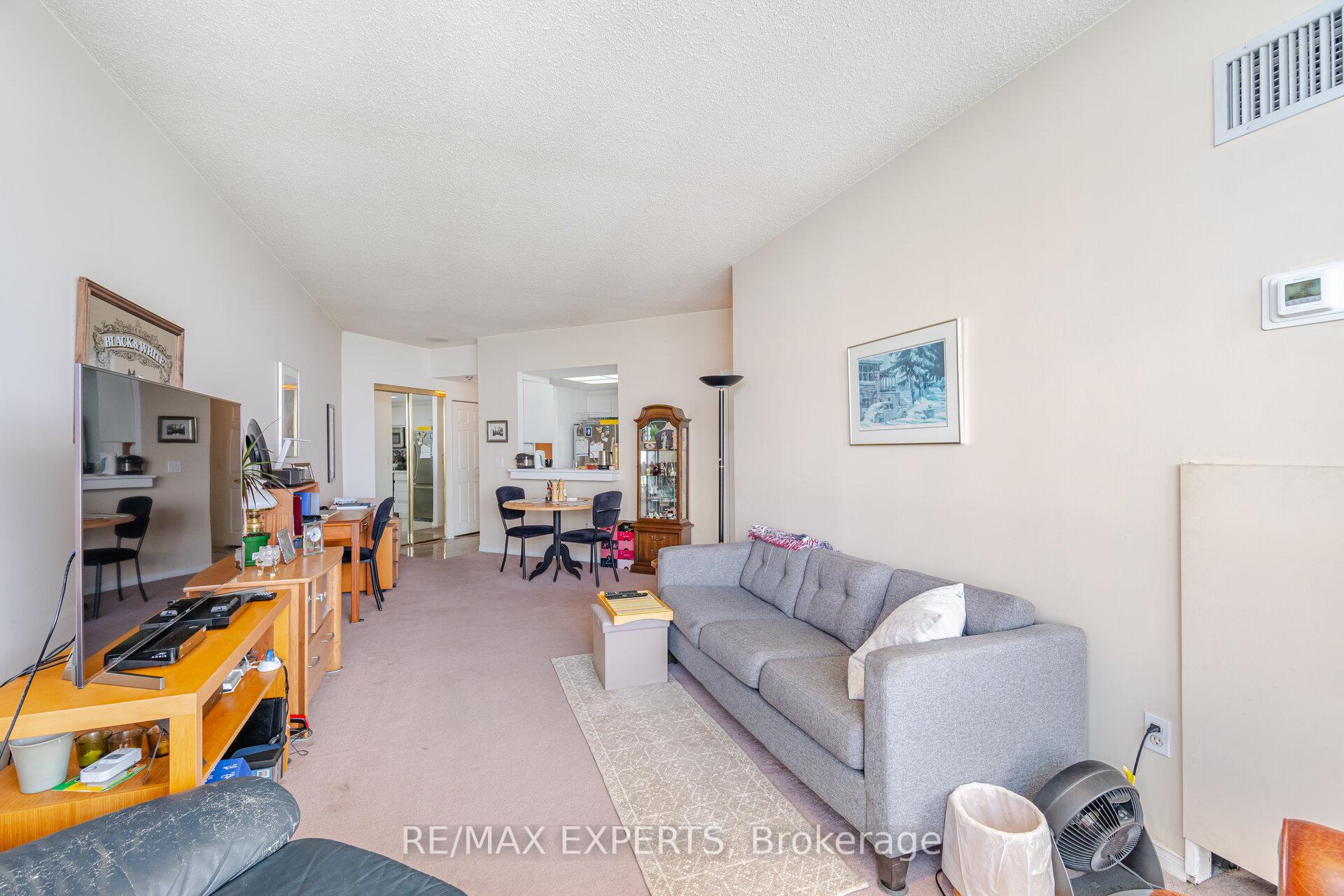 Photo 21 of Unit 3610, 7 Concorde Place, North York, Banbury-Don Mills — HOMEH