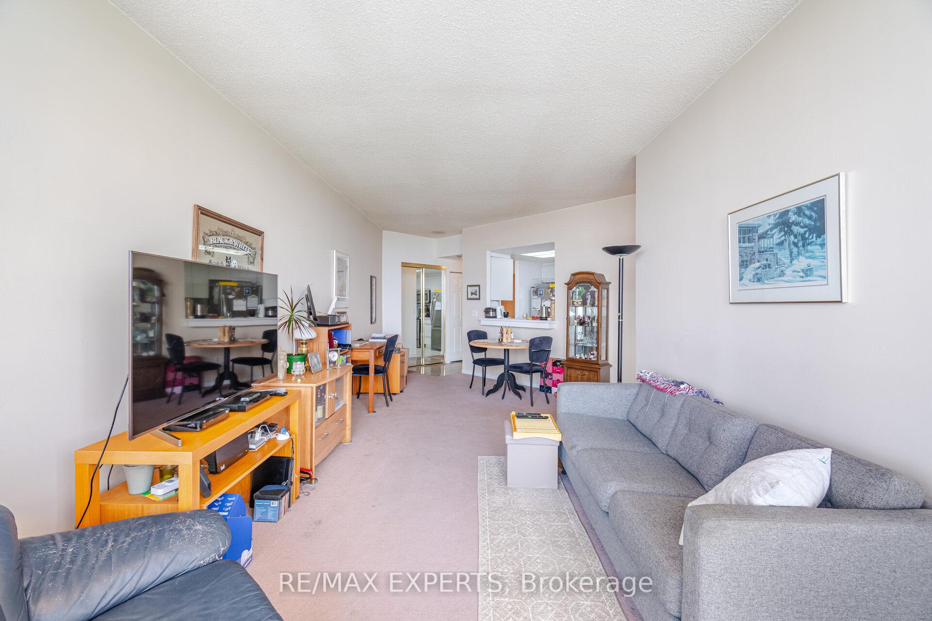 Photo 23 of Unit 3610, 7 Concorde Place, North York, Banbury-Don Mills — HOMEH