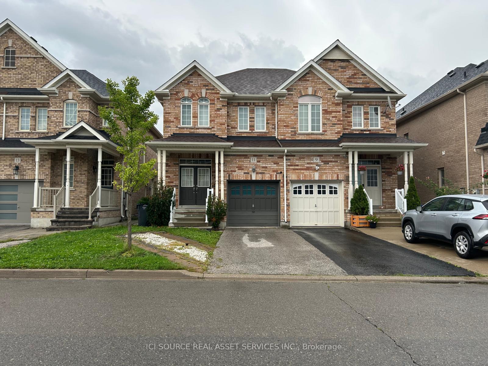 Photo 1 of Unit Upper, 11 Pomell Trail, Brampton, Bram East — HOMEH
