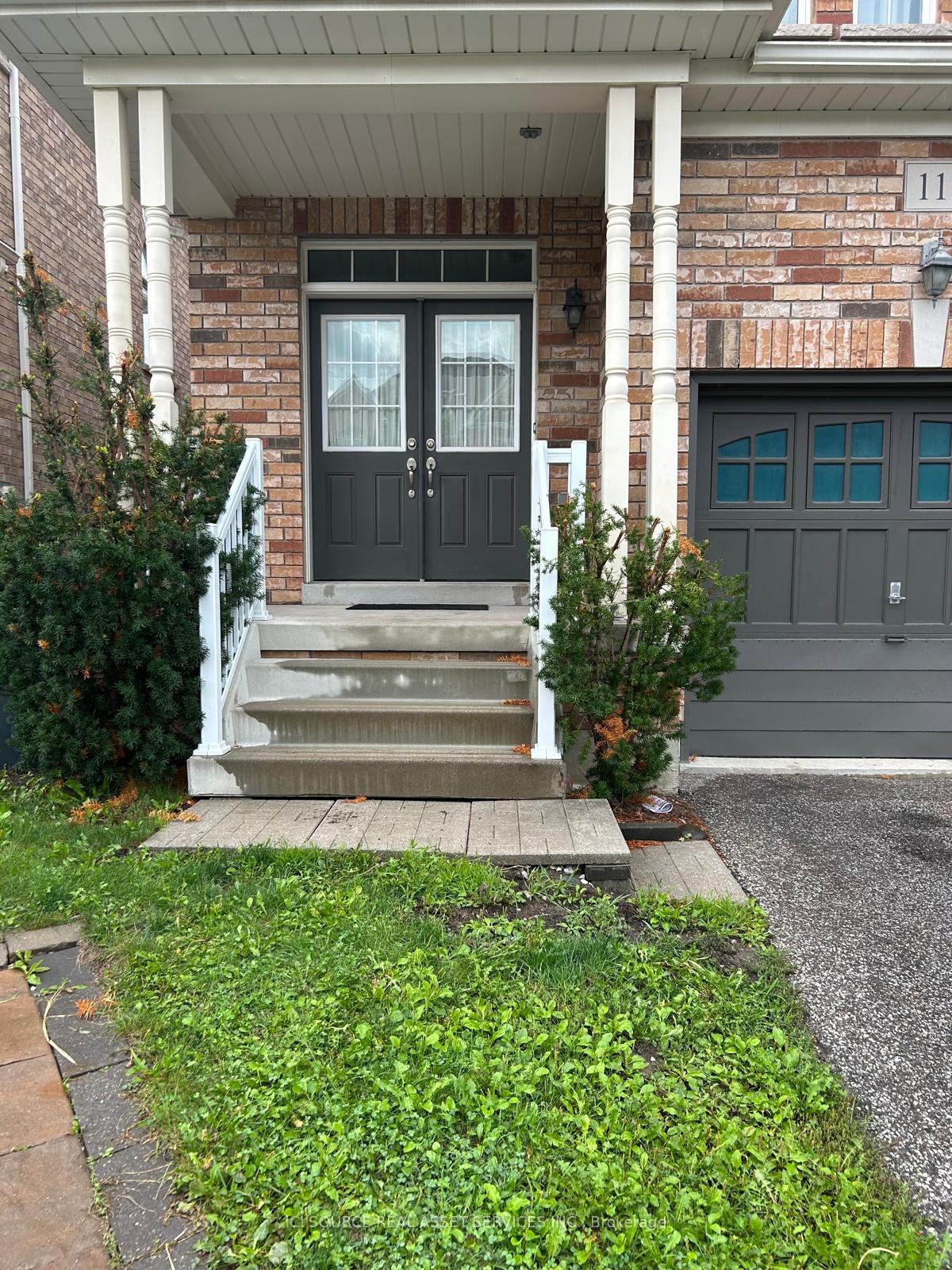 Photo 4 of Unit Upper, 11 Pomell Trail, Brampton, Bram East — HOMEH