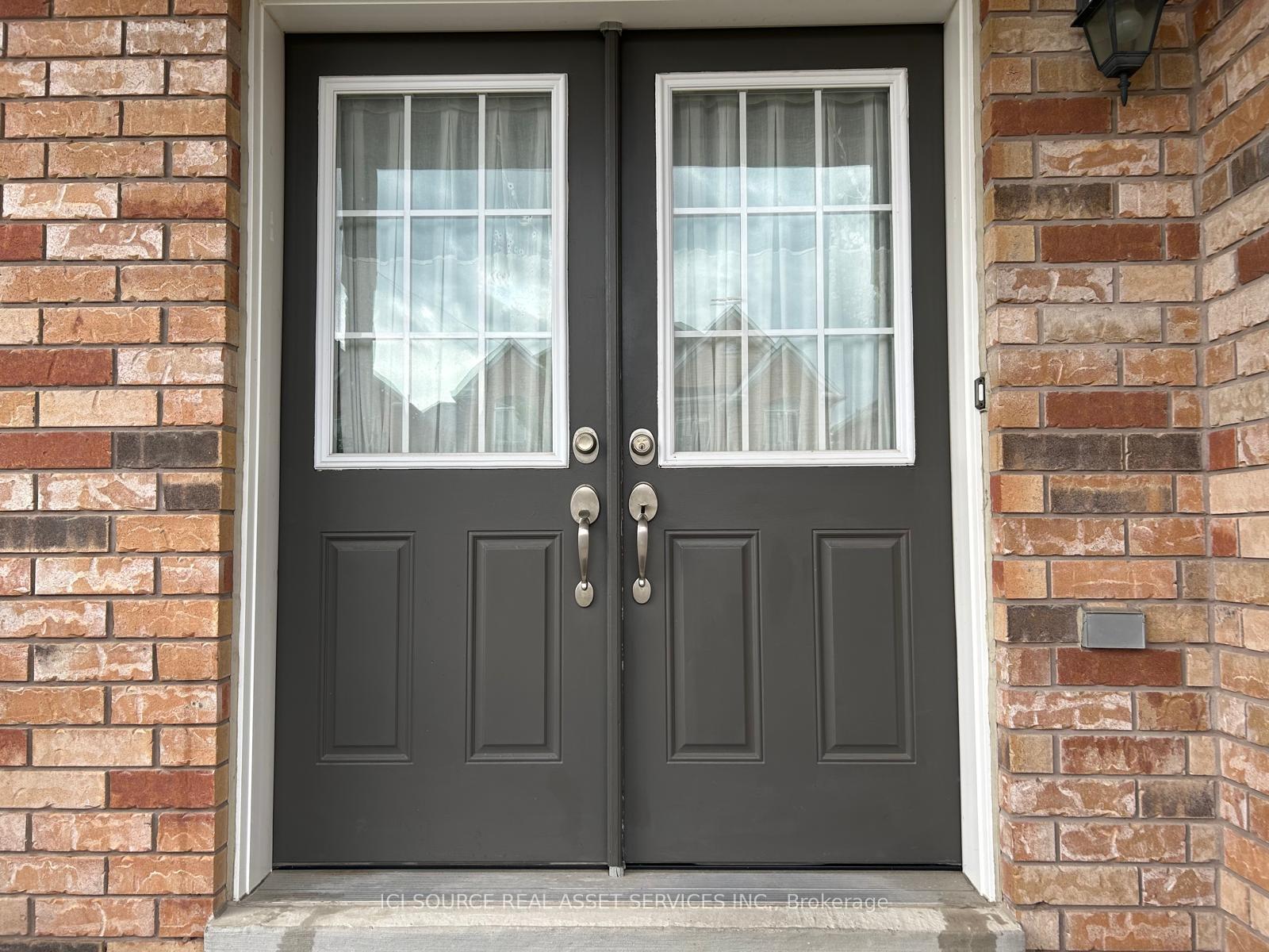 Photo 10 of Unit Upper, 11 Pomell Trail, Brampton, Bram East — HOMEH