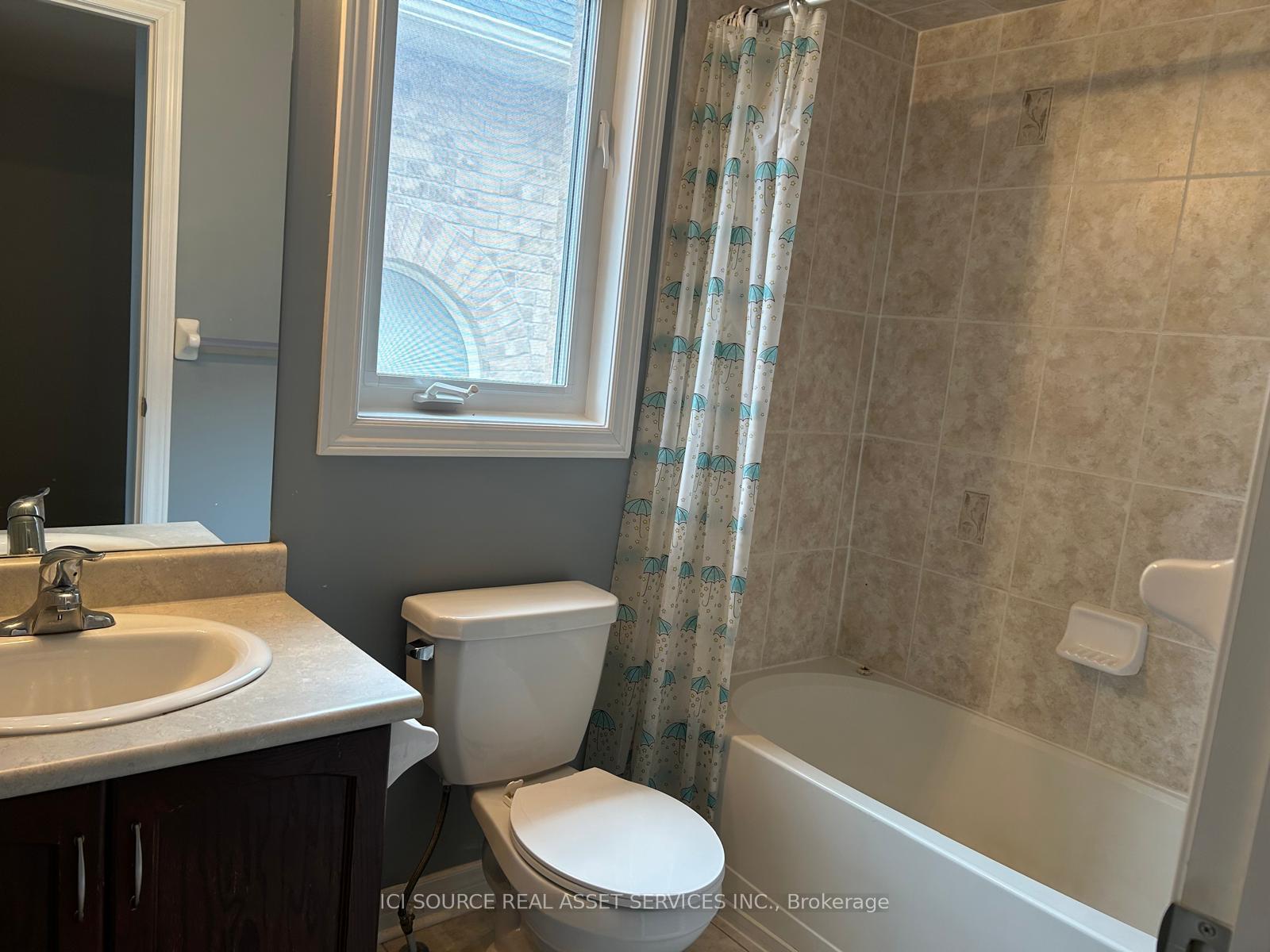 Photo 28 of Unit Upper, 11 Pomell Trail, Brampton, Bram East — HOMEH