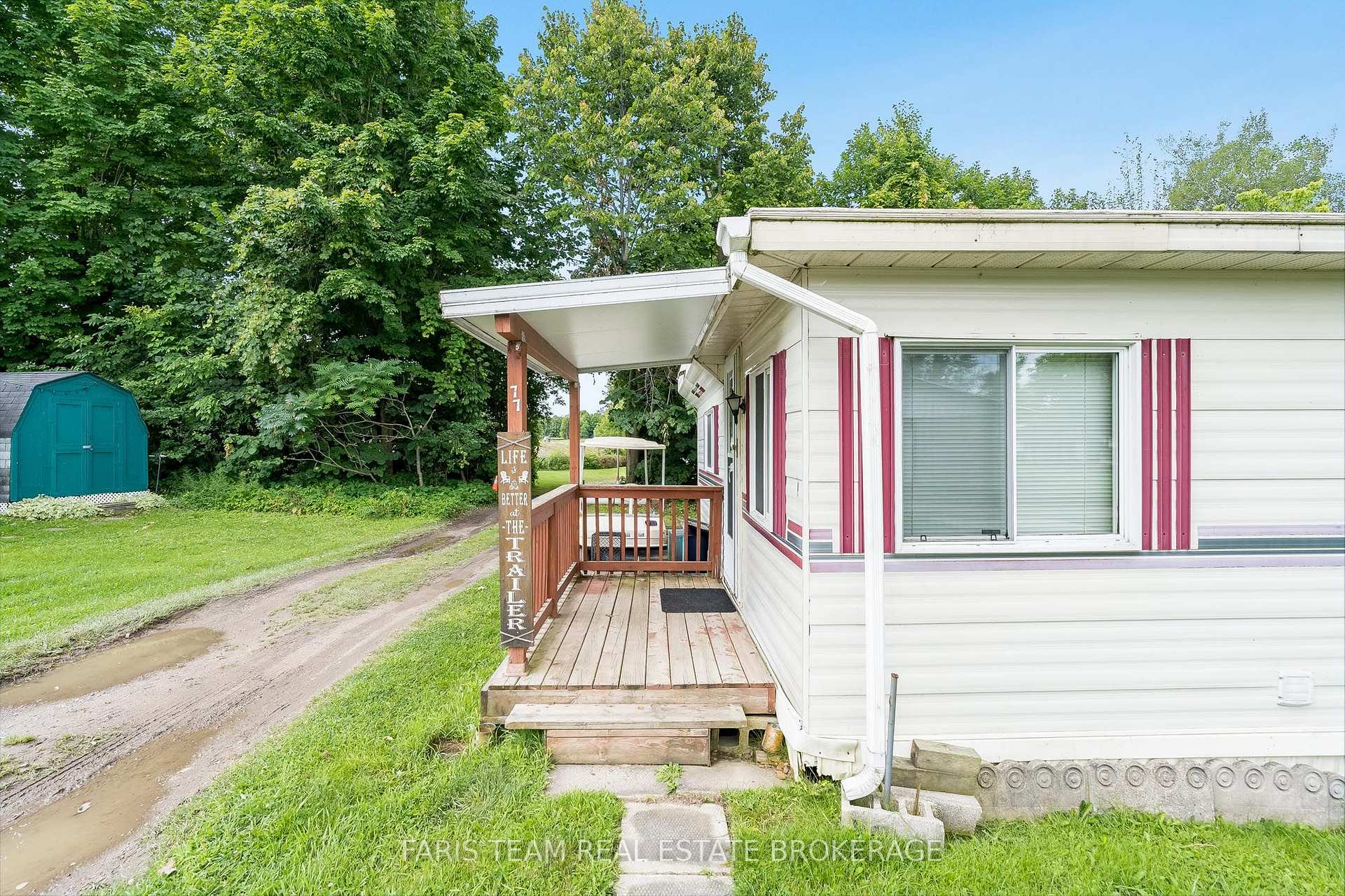Photo 3 of 77 Stans Circle, Midland — HOMEH