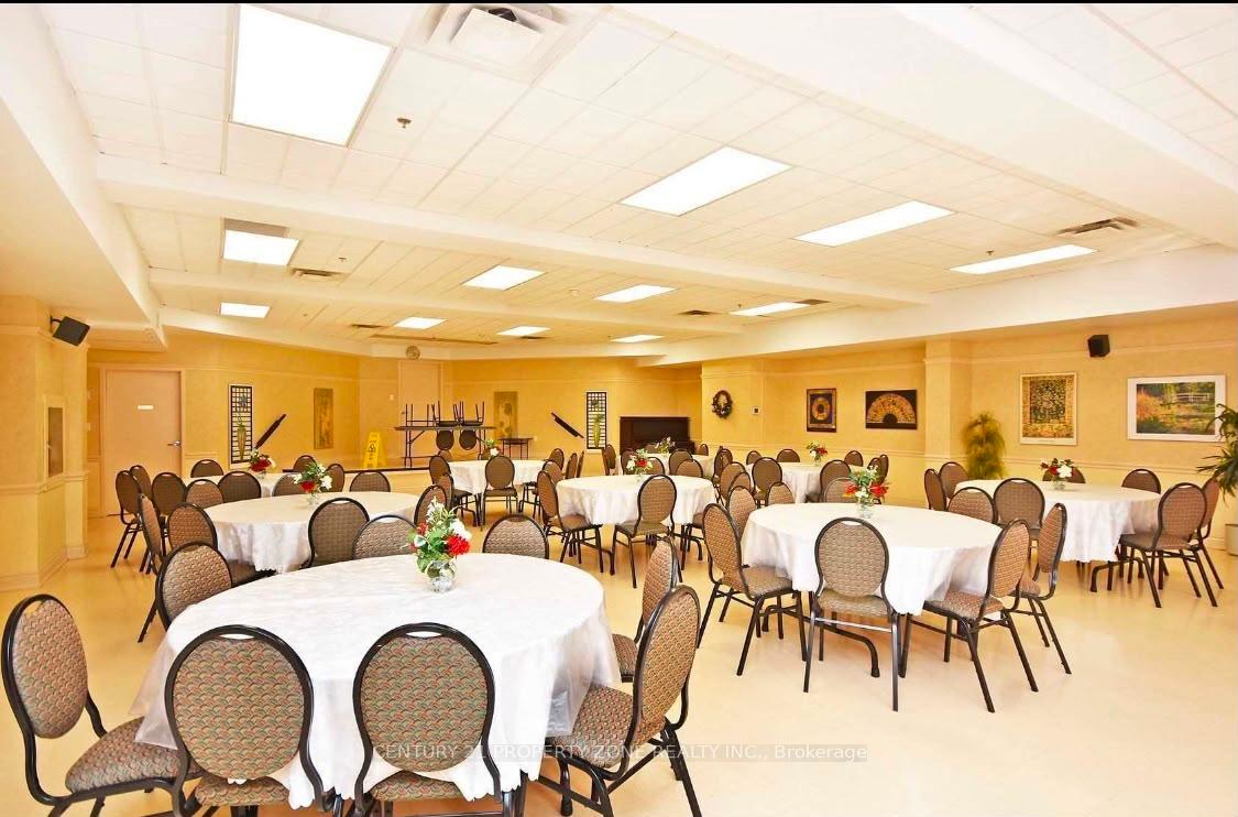 Photo 6 of Unit 803, 10 Dayspring Circle, Brampton, Goreway Drive Corridor — HOMEH