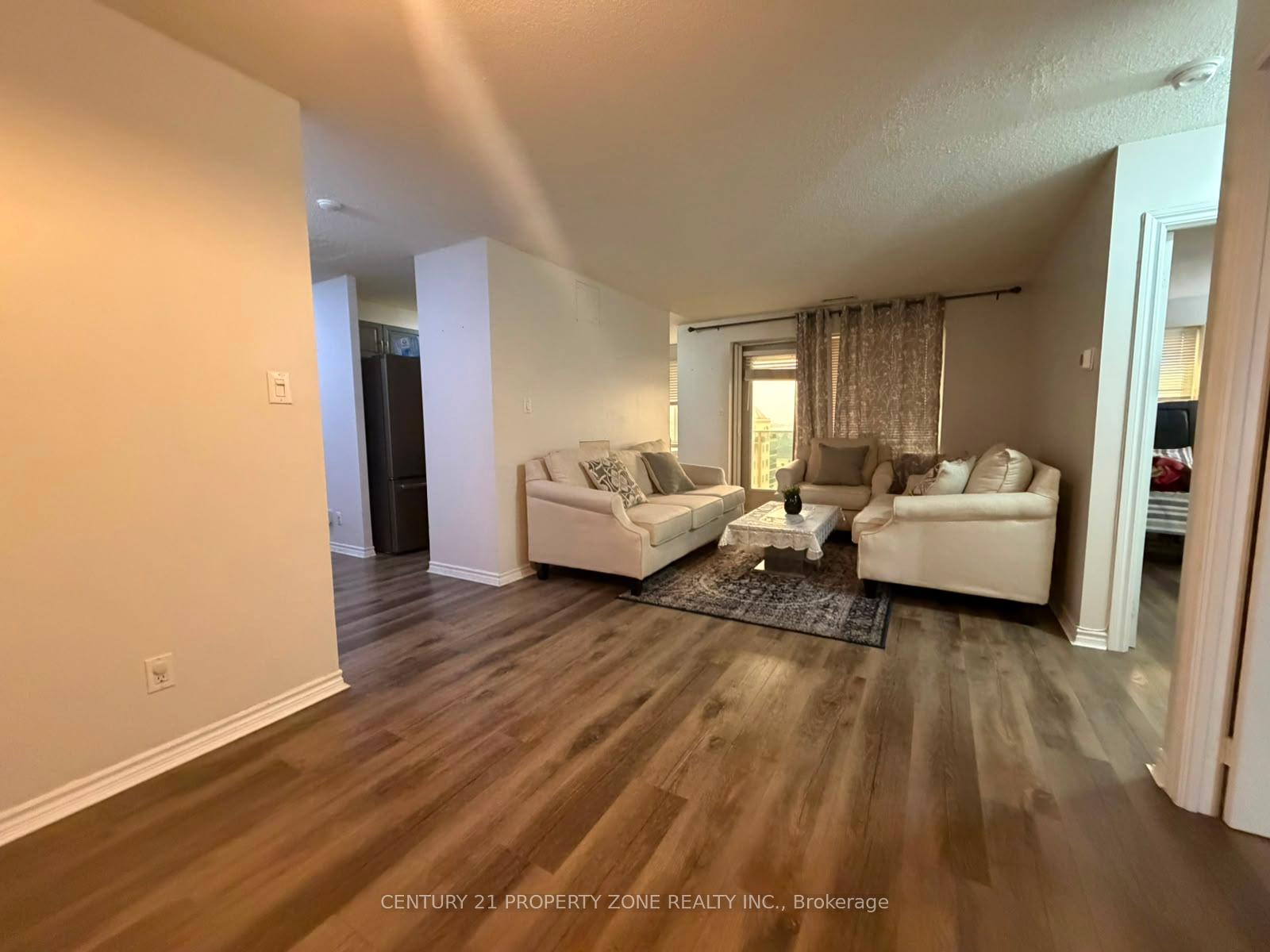 Photo 17 of Unit 803, 10 Dayspring Circle, Brampton, Goreway Drive Corridor — HOMEH
