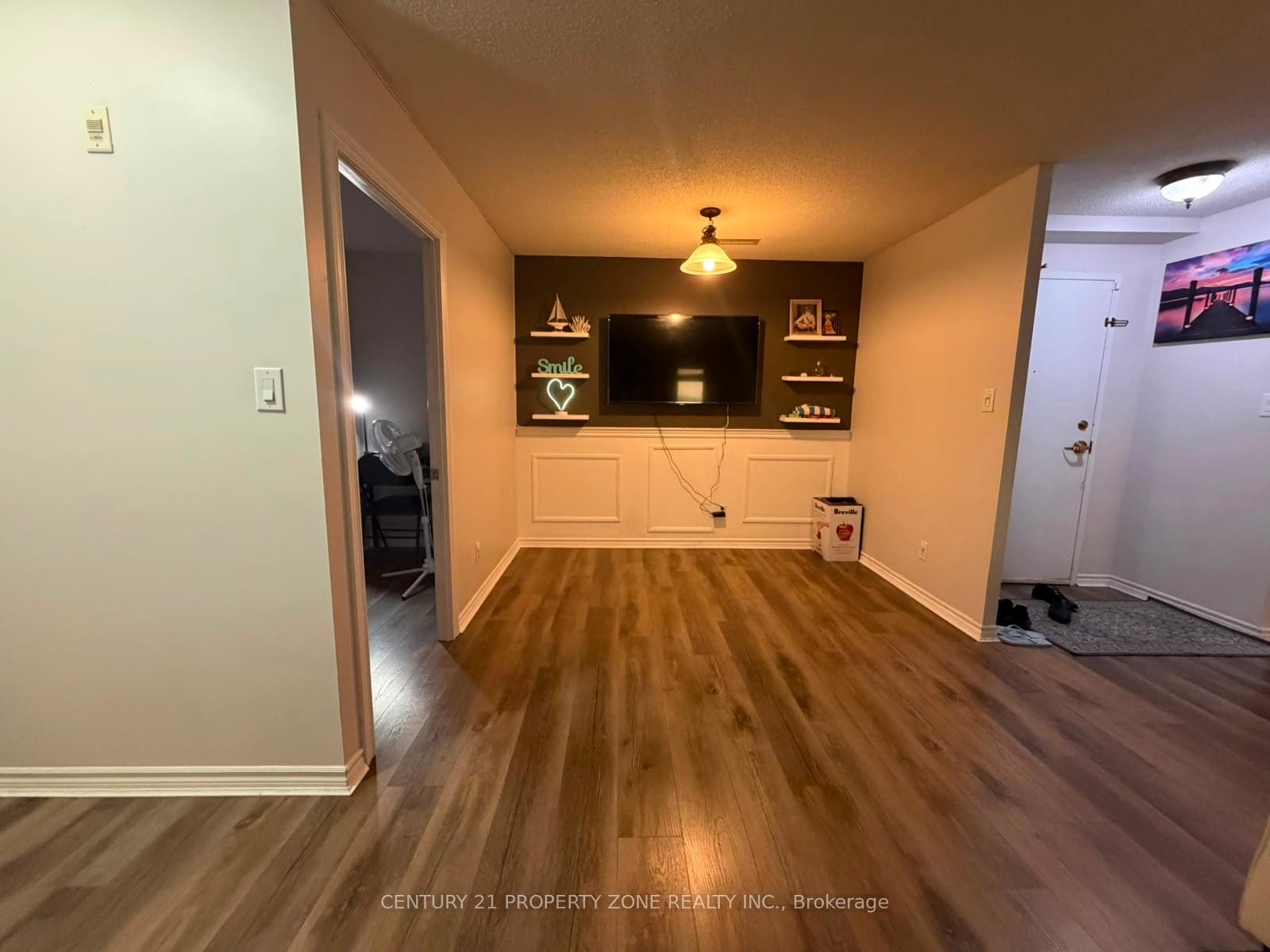 Photo 21 of Unit 803, 10 Dayspring Circle, Brampton, Goreway Drive Corridor — HOMEH