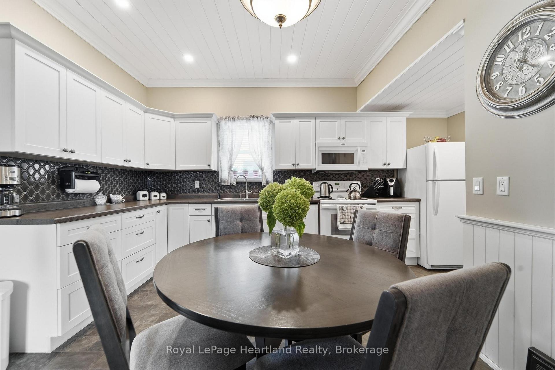 Photo 13 of 409 Gypsy Lane, North Huron, Blyth — HOMEH