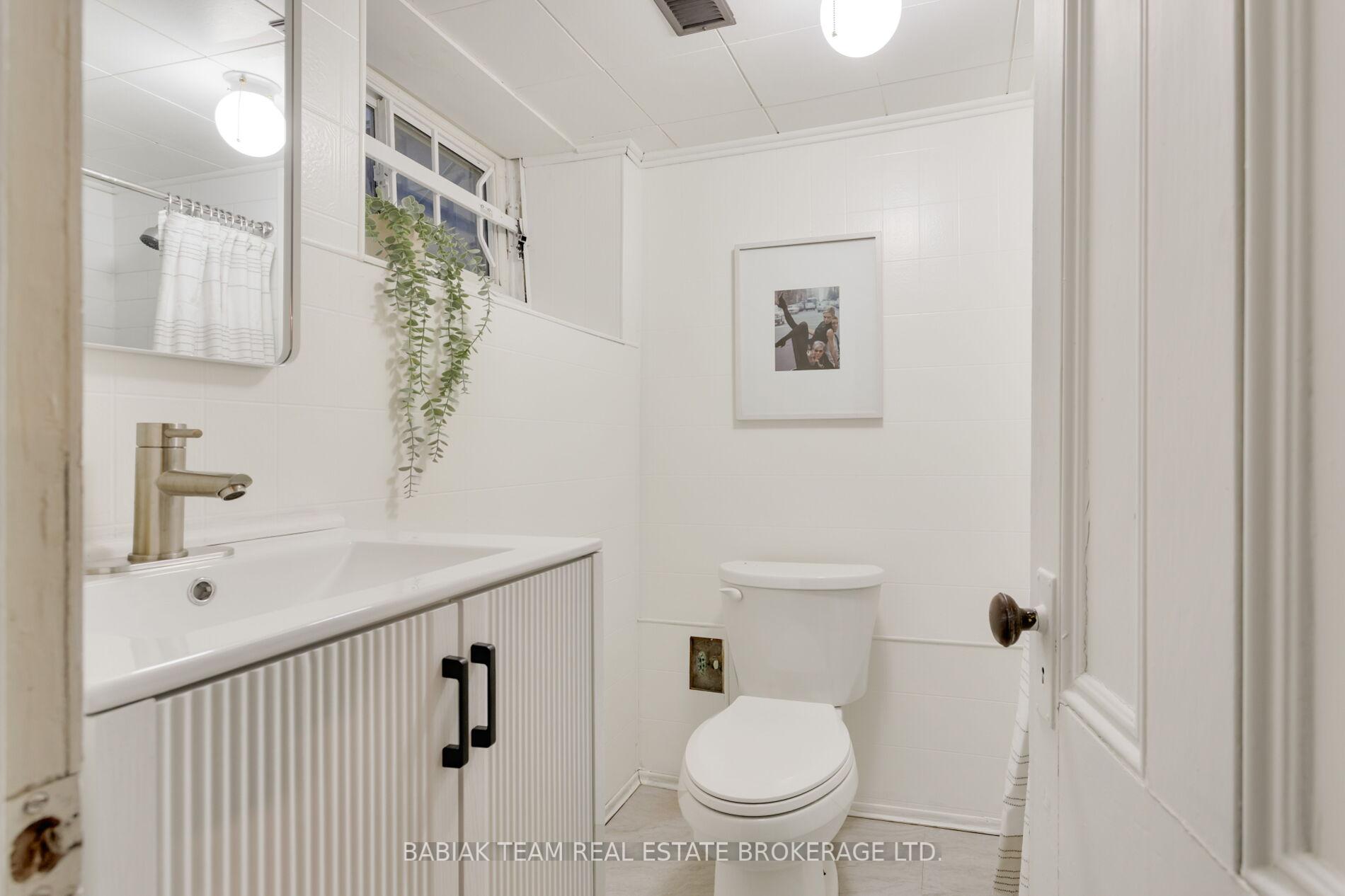 Photo 26 of 45 Montye Avenue, Toronto, Runnymede-Bloor West Village — HOMEH