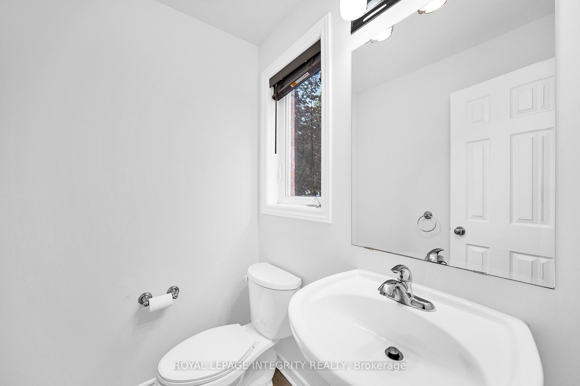 Photo 6 of 496 Temiskaming Crescent, Ottawa, Barrhaven - Strandherd — HOMEH